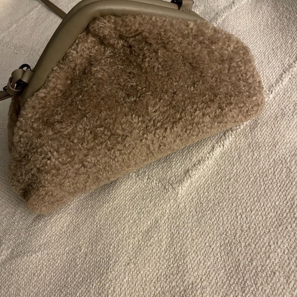 Vince Camuto Issey Faux Sherpa- Genuine leather trim Crossbody Bag-Taupe - Picture 5 of 13
